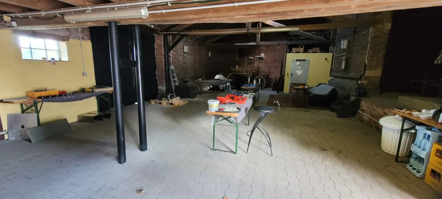 Dekorativ drinnen Treffen am 13.09.2025 (3)